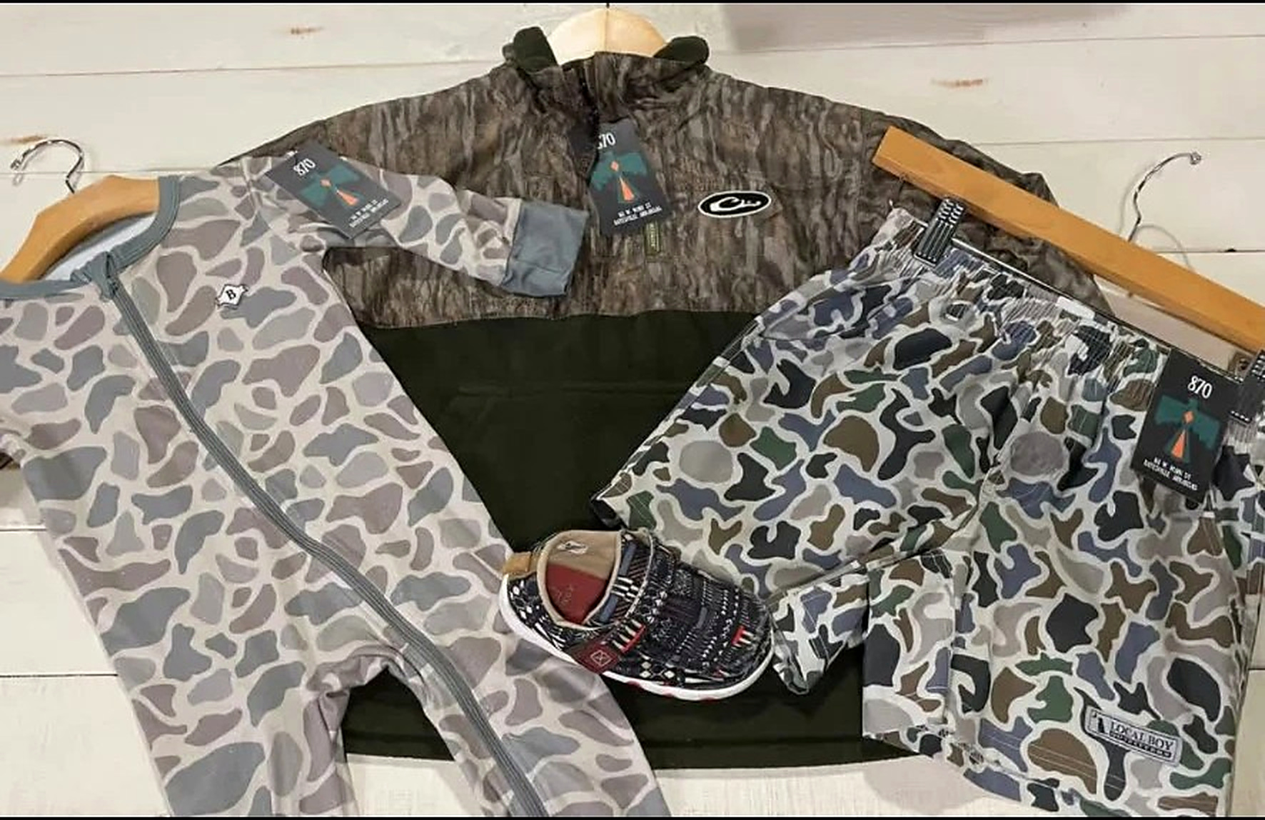 Men clothing available at 870